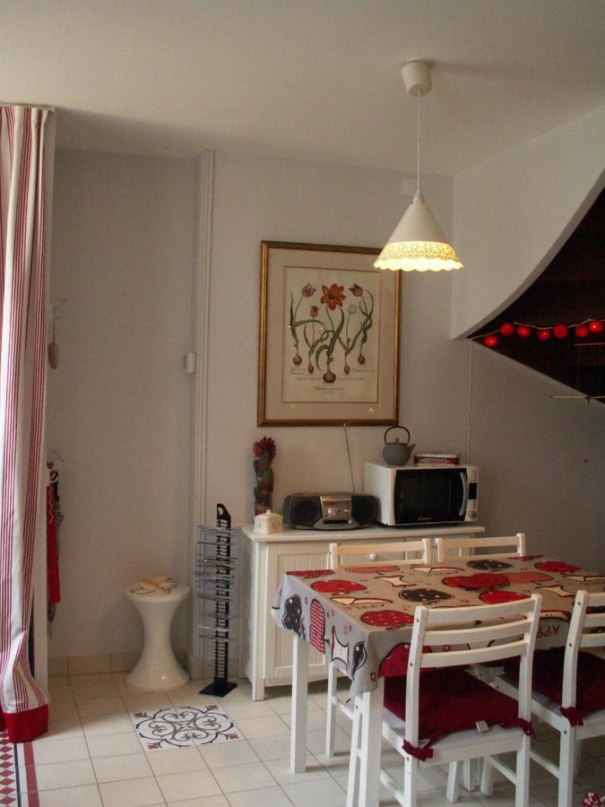 Dodo Et Tartines B&B Bayeux Exteriör bild